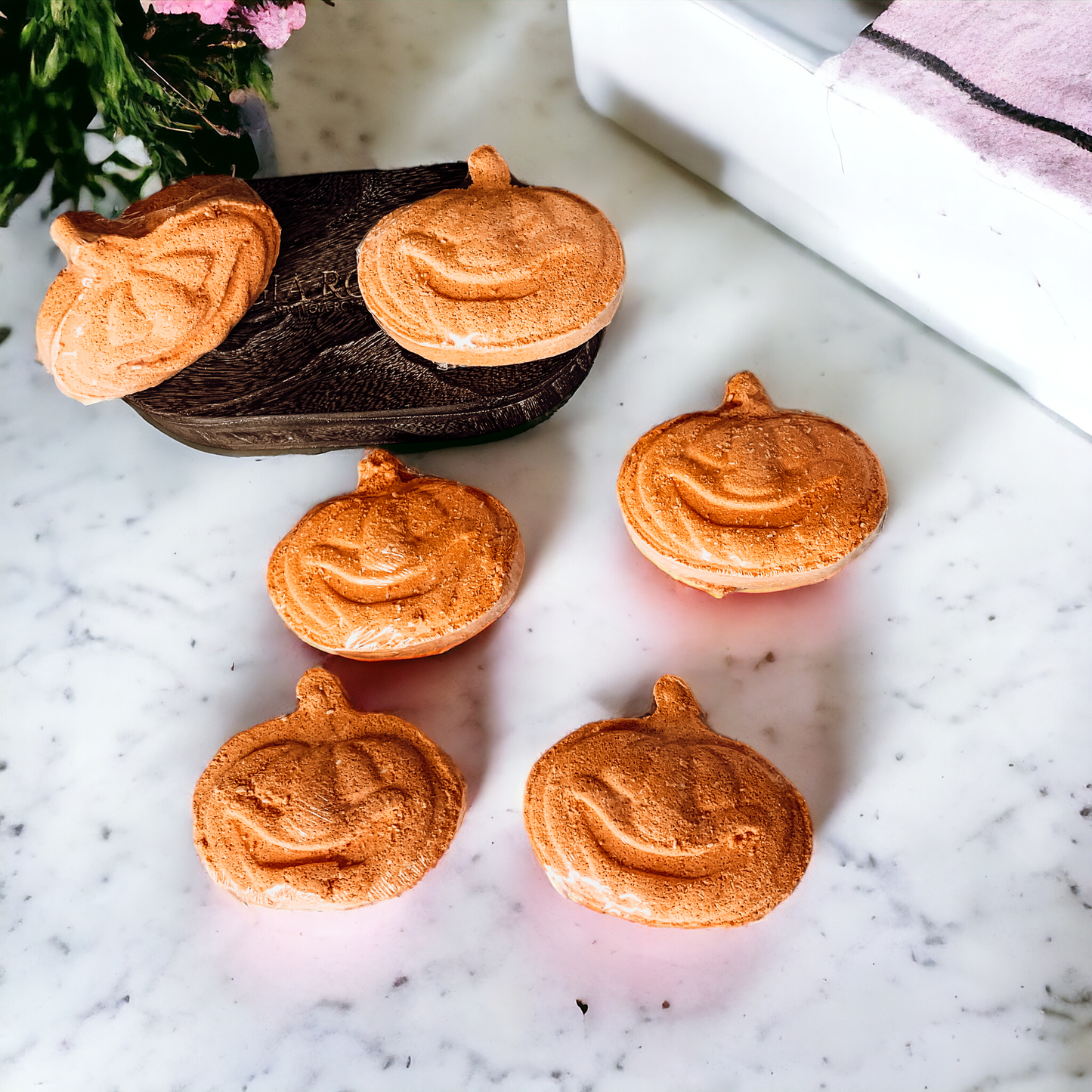 Gia Roma - Fall & Halloween Bath Bomb Fizz, Pumpkin Spice Natural Bomb