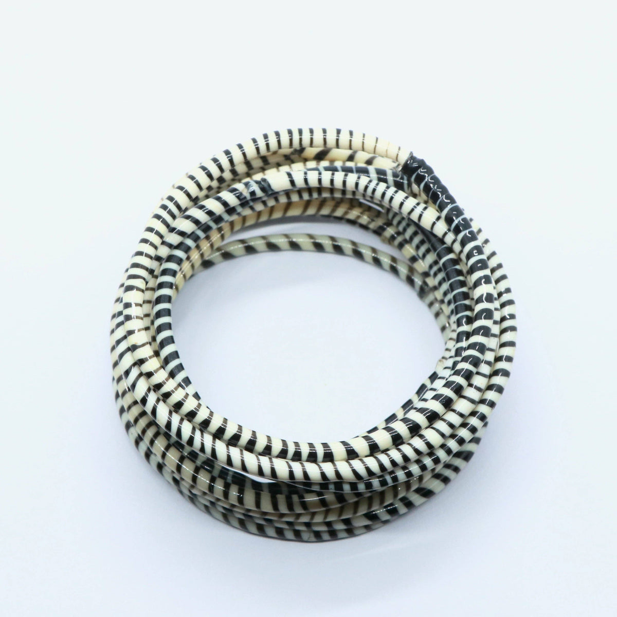 WHITE BEACH BANGLES
