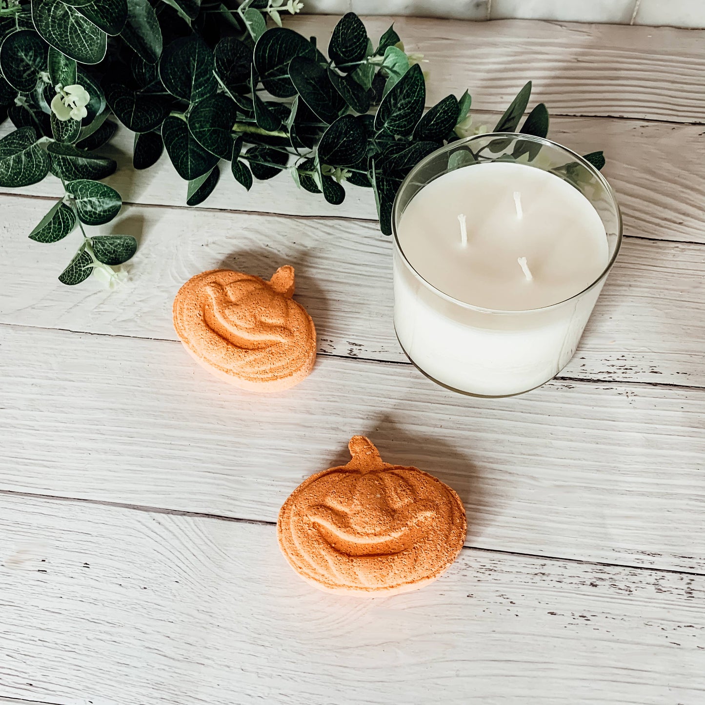 Gia Roma - Halloween Bath Bombs, Skull, Halloween Bath & Body Product