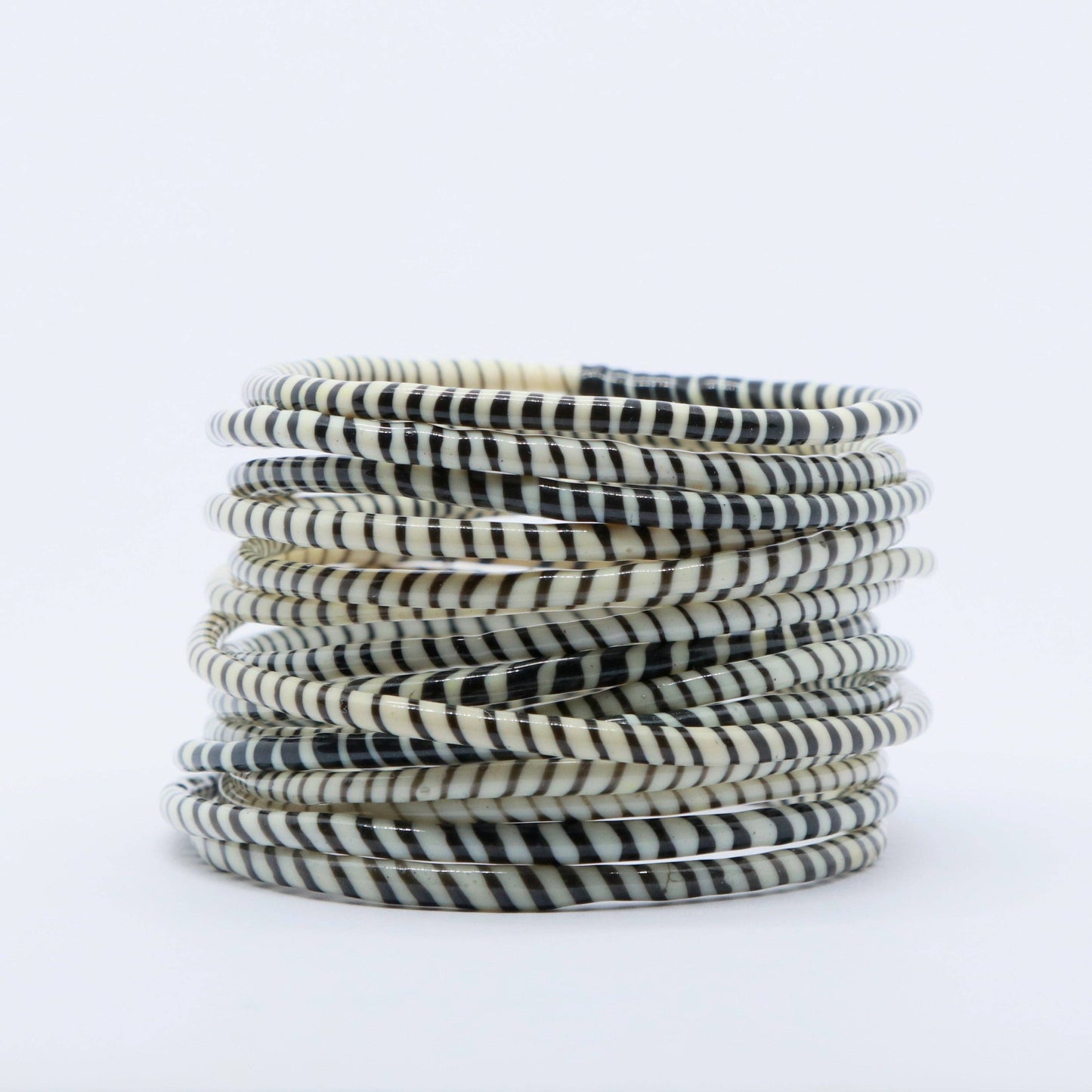 WHITE BEACH BANGLES