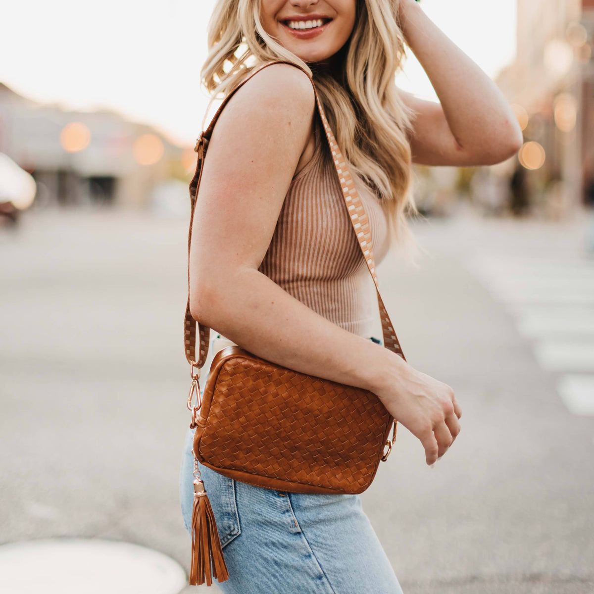 Pretty Simple - Woven Willow Camera Crossbody Bag
