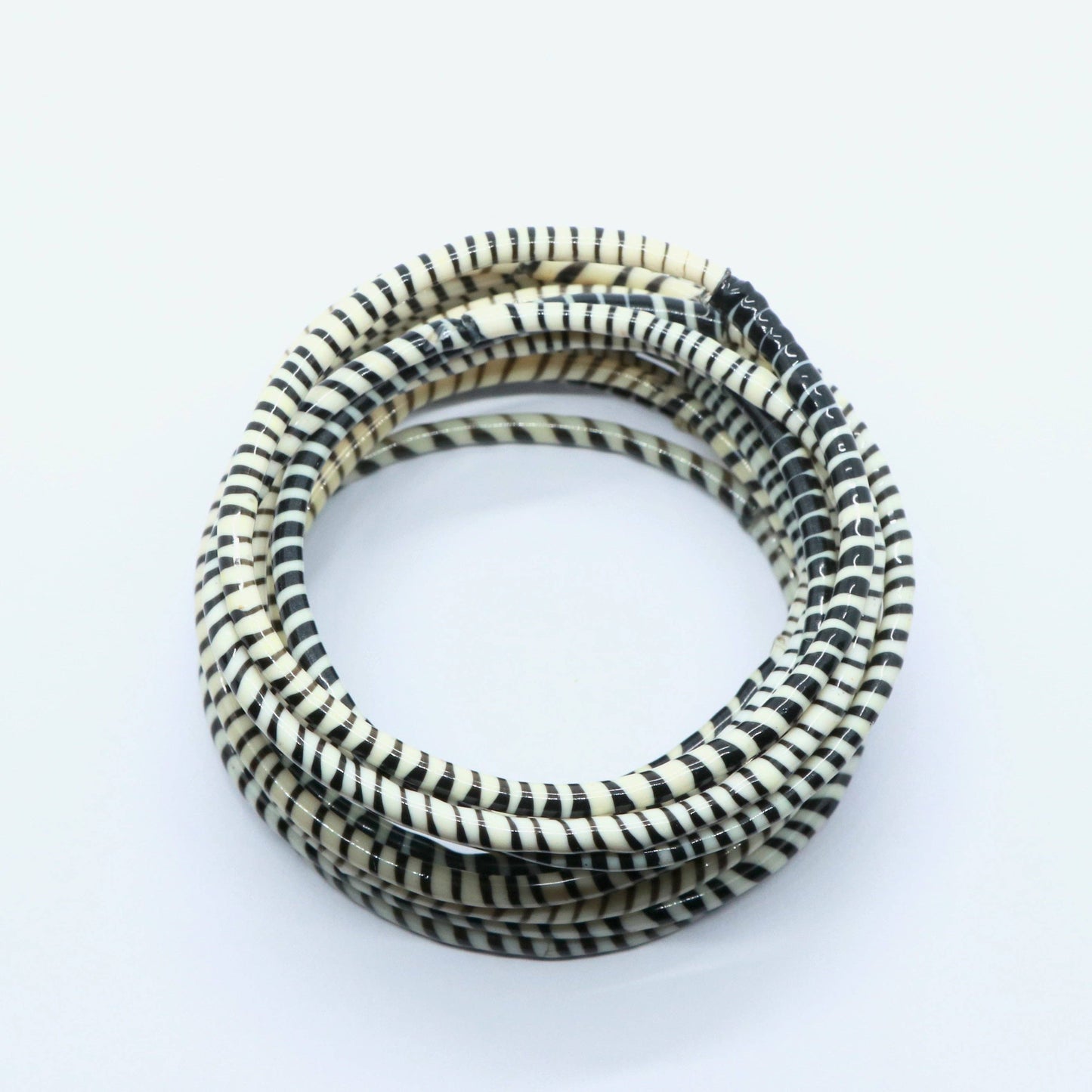 WHITE BEACH BANGLES
