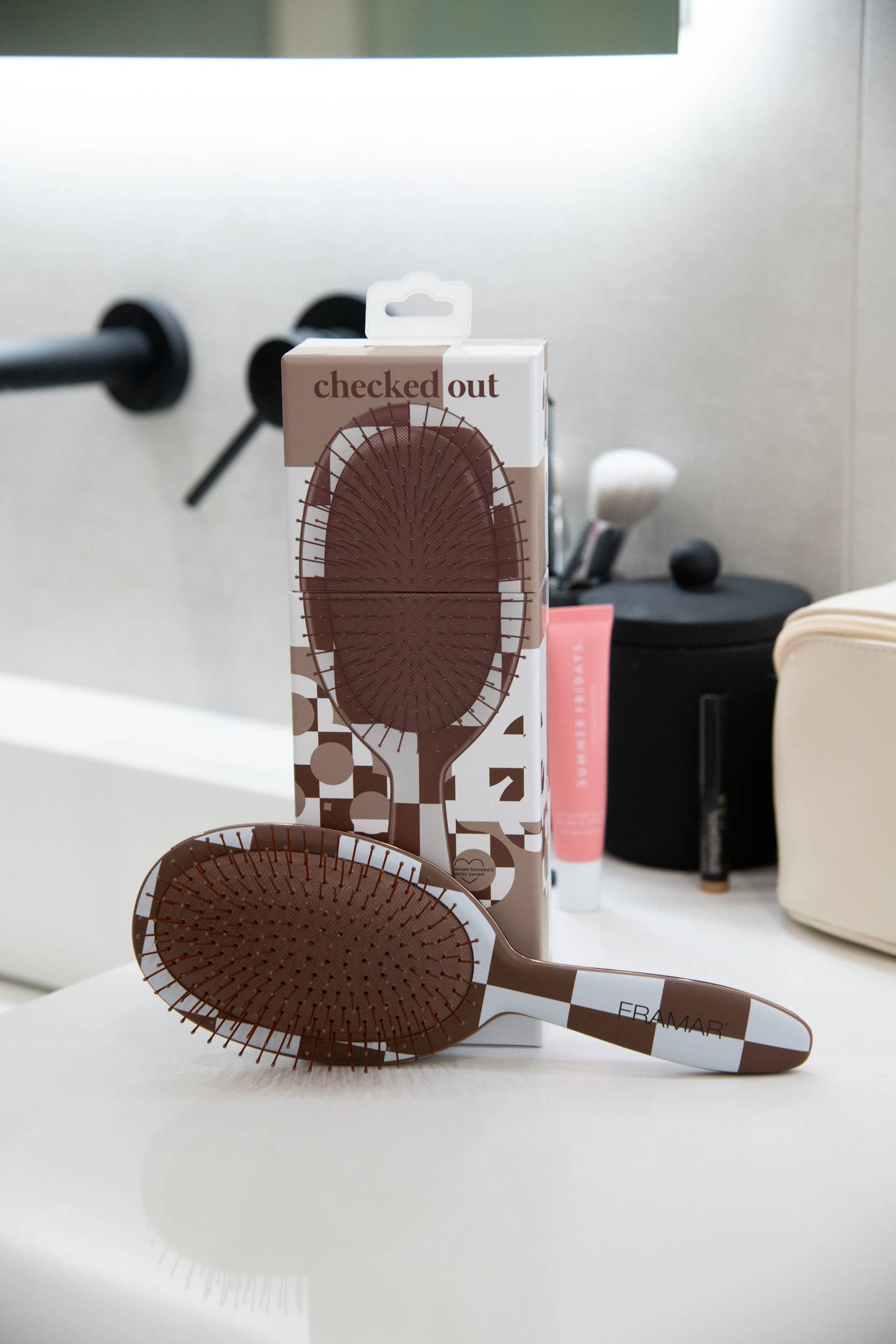 Framar Hair Brushes & Hair Accessories - FRAMAR Checkered Detangling Brush, Wet Hair Brush Detangler