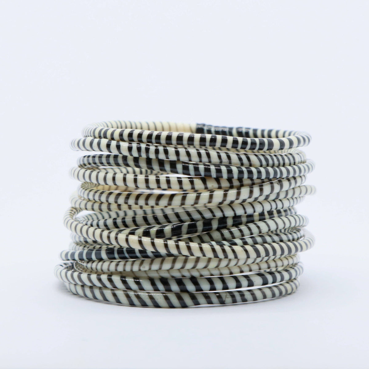 WHITE BEACH BANGLES